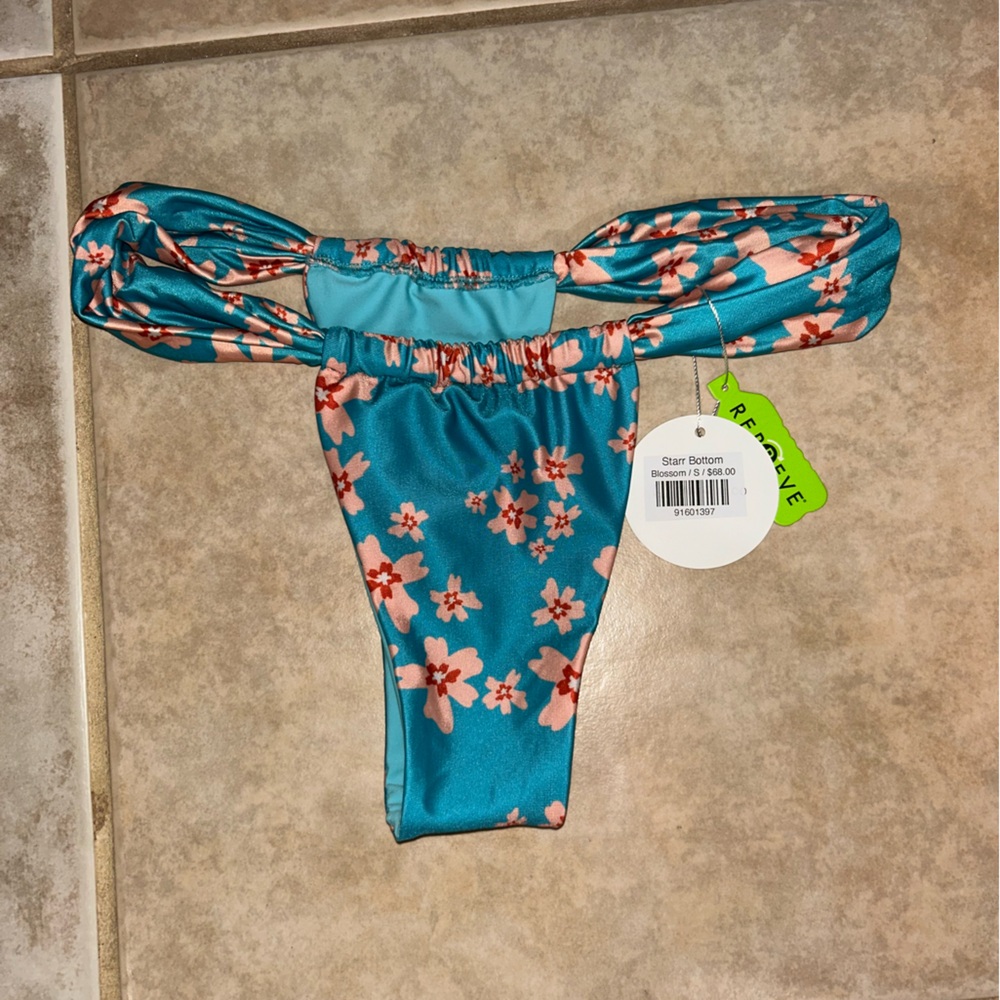 Tai swim starr bottom in blossom